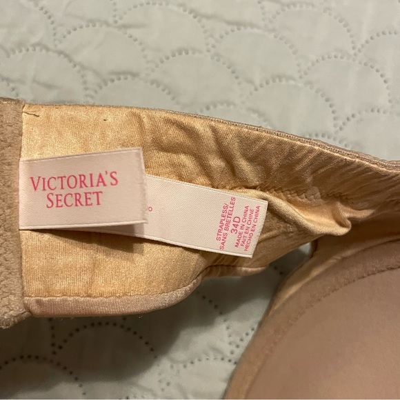Victoria’s Secret Nude Strapless Push Up Bra, 34D - Picture 3 of 4